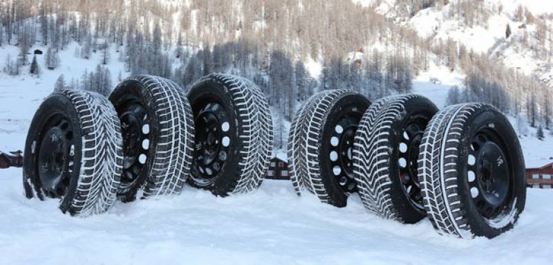 Où trouver des pneus hiver utilitaires pas cher près de Lattes dans l'Hérault ?