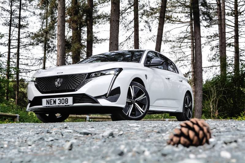 Pneus pour Peugeot 308 pas chers à Montpellier dans l'Hérault